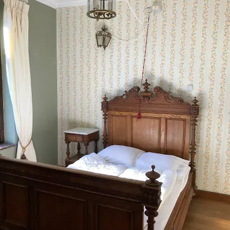 Chateau Constance Hébergement de vacances *